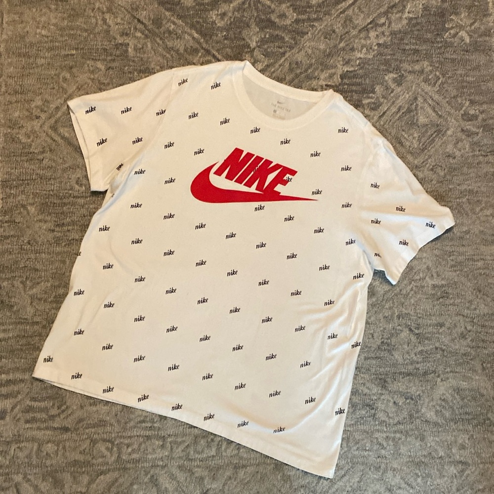 Nike logo T-shirt in white and red Mens XL
